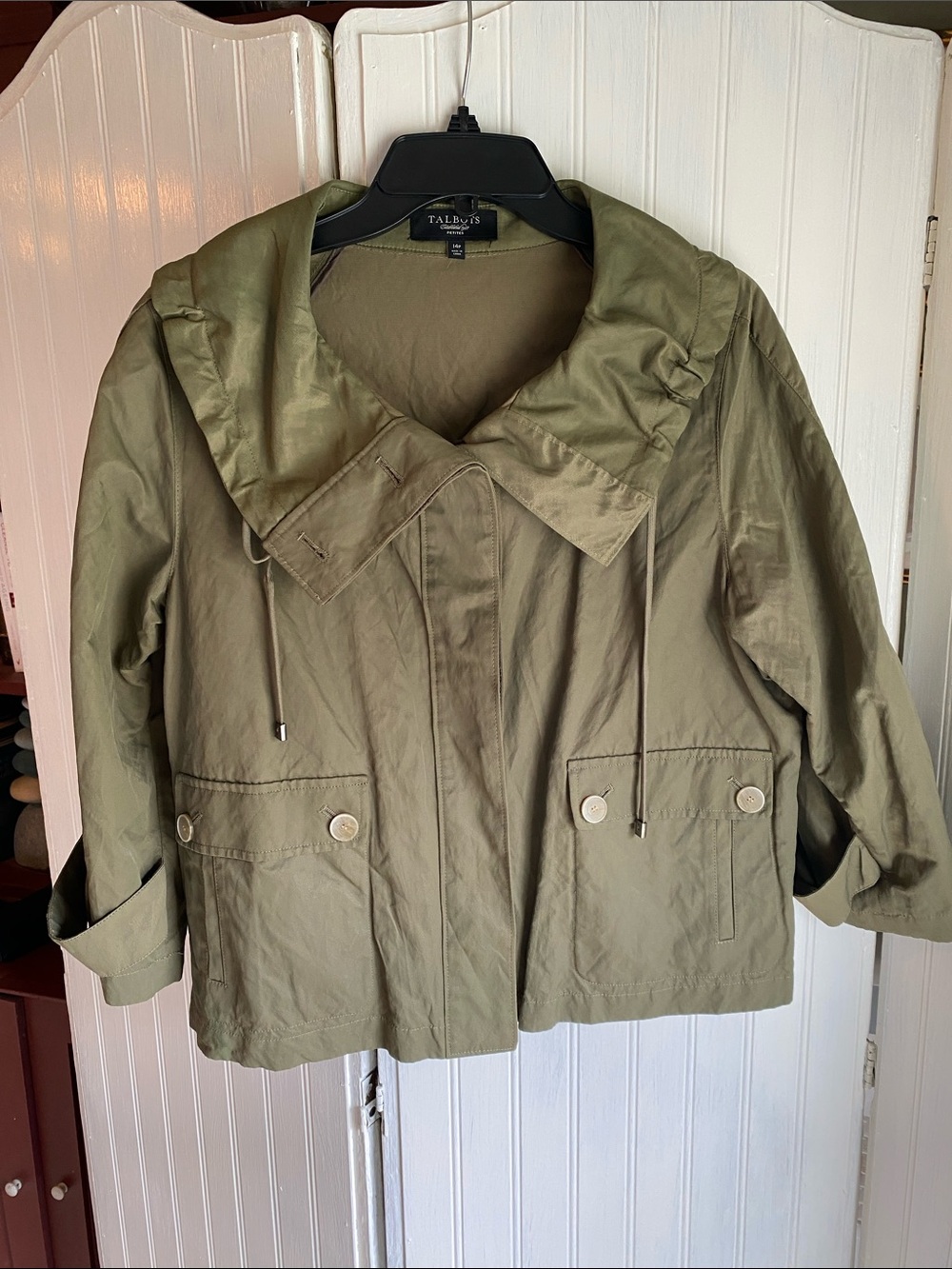 Talbots Olive Green Funnel Neck  Button up Cropped Trench Coat